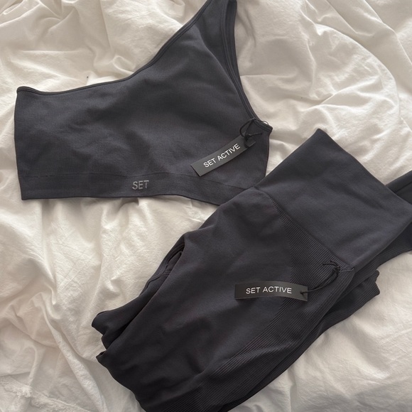 SET Active Pants - SET Active Charcoal Sports Bra and Leggings